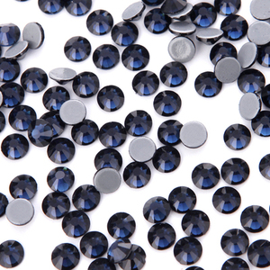 Strass à fond plat de haute qualité Hot Fix MC pour les améliorations des ongles et des chaussures de bricolage en gros pour les accessoires de main - Product Image 1
