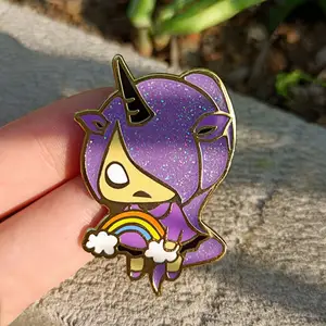 Kustom Pabrik Logo Anime Glitter pin lencana lunak keras Enamel Lapel pin logam grosir