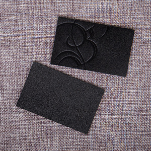 Etiqueta rectangular de cuero PU con relieve Fu Han, lavable, para prendas de vestir, bolsos y ropa. - Product Image 2