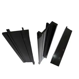 Extrusión personalizada Uhmwpe Perfil de plástico Tiras de desgaste Resistencia al impacto Guía de cadena de plástico Tira de desgaste Tira de HDPE Hoja de nailon