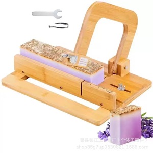 Cortador de jabón de bambú, mesa de corte de jabón artesanal para el hogar, herramienta de corte de jabón y velas DIY, herramienta de corte de madera maciza con grosor ajustable - Product Image 3