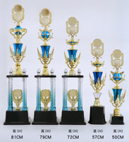La fábrica personaliza varios trofeos para atletismo, sanda, artes marciales, taekwondo, tenis, rugby, bádminton y baloncesto.