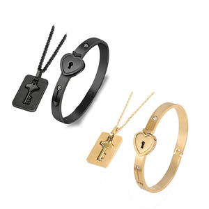 Conjunto de Joyería de <span class=keywords><strong>Acero</strong></span> <span class=keywords><strong>Inoxidable</strong></span> Plateado/Negro/Dorado, Collar con Colgante de Candado de Amor y Corazón, Pulsera con Llave para Parejas, Conjunto de Regalo de Boda con Circonita para Mujer - Product Image 1