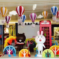 Décorations de ballons suspendus à la mode en 2022, accessoires de vitrine pour les magasins de vente au détail, centres commerciaux, présentation visuelle