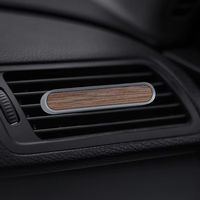 Diffuseur de parfum pour voiture personnalisé avec logo, en alliage métallique, pour grille d'aération, aromathérapie, vente en gros