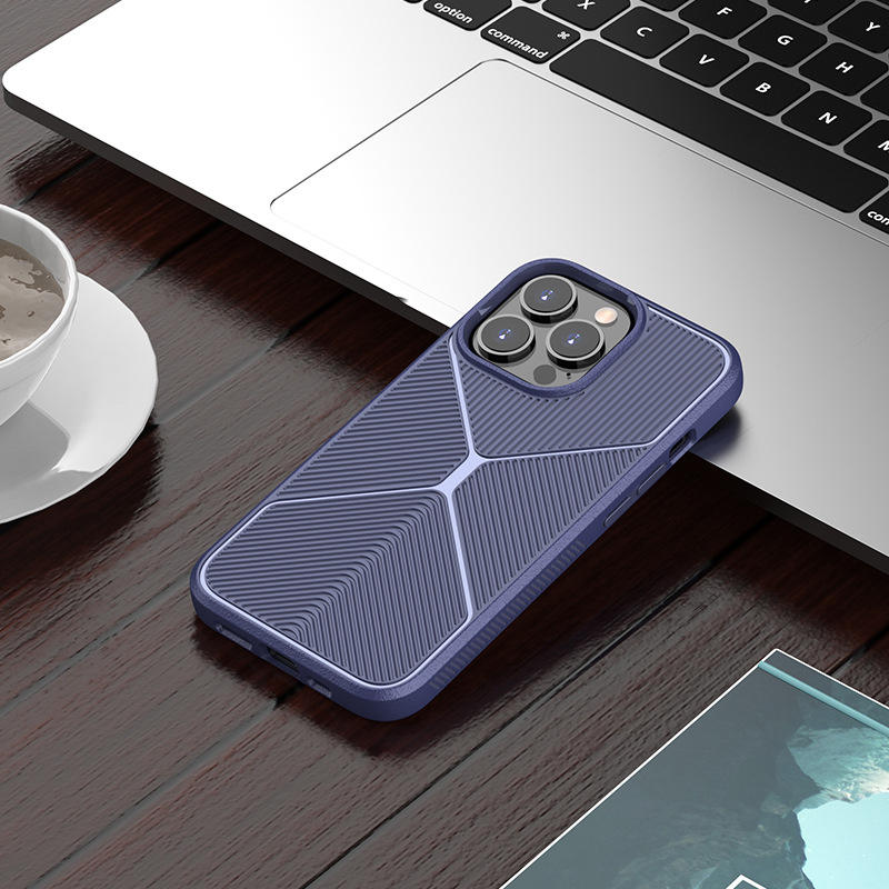 สีม่วงเข้ม