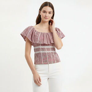 Blusa de Mujer con Cuello Cuadrado Personalizada, con Volantes y Estampado a Cuadros, con Ribete de Encaje - Product Image 3