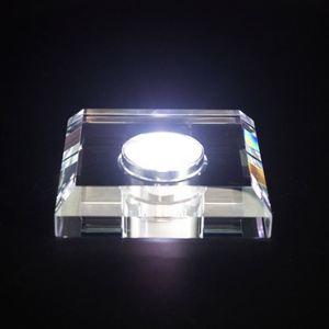ฐานคริสตัลเปล่าหลากสีสันพร้อมไฟ LED สำหรับตกแต่งบ้าน ขายส่งราคาถูกจากพูเจียง - Product Image 1