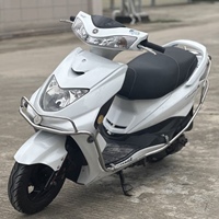Scooter à essence Cygnus 125cc d'occasion, fiable, pour les trajets quotidiens, faible consommation de carburant, qualité stable, cyclomoteur urbain