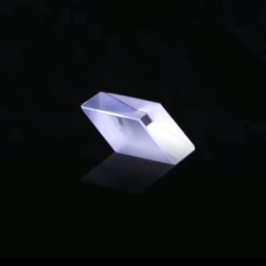 Orthorhombic Prism Quartz Glass Optical Experiment Component ISO Certified RoHS Compliant - Product Image 3