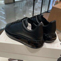 Sneakers décontractées blanches de luxe, haute qualité, semelles épaisses antidérapantes, chaussures de marche, doublure en mesh, chaussures de sport pour hommes et femmes, design de créateur.