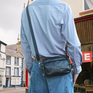 Sac à bandoulière en cuir véritable pour hommes, couleur unie noire, à la mode, résistant à l'usure, usage quotidien, automne 2023 - Product Image 3