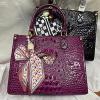 Sac fourre-tout classique de luxe en cuir PU pour femme, style coréen, grande capacité, tendance, sacs uniques pour femme, collection 2025, vente chaude