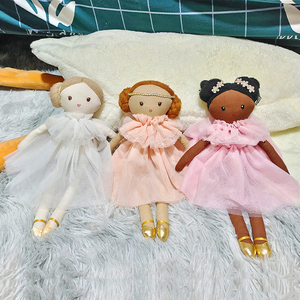 Nouvelle conception 2025 : Poupée en <span class=keywords><strong>peluche</strong></span> pour filles avec doublure en maille, facile à enfiler et à retirer, pour enfants, comme compagnon - Product Image 5