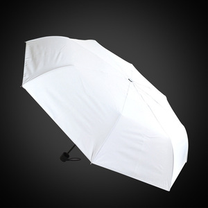 Tela Reflectante Plateada Brillante 100% Poliéster, Alta Reflectividad, Lavable, Modelo CW-F3021, Fabricada en Dongguan para Equipo de Seguridad al Aire Libre - Product Image 6