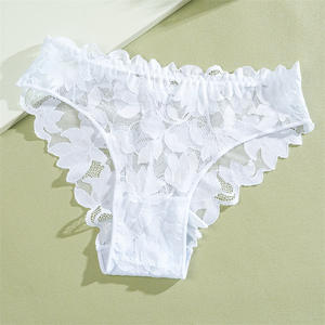 Braguitas de bikini sexys de encaje transparente de cintura baja para mujer, estilo europeo y americano, para venta transfronteriza - Product Image 6