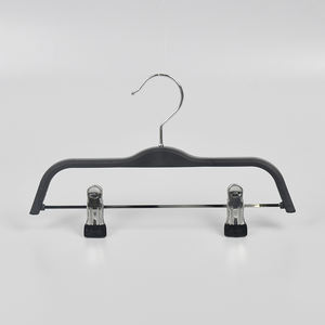 Muestra gratis de perchas de plástico <span class=keywords><strong>Zara</strong></span> con clips, perchas de plástico negro mate para vestido de niños - Product Image 5