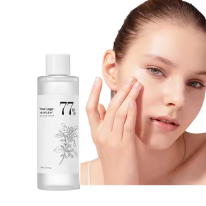 โทนเนอร์วีแกนสารสกัดจากใบหัวใจ 77+ ไฮยาลูรอนิค แอซิด ปรับสมดุลค่า pH 5.5 บำรุงผิวให้กระจ่างใส ปลอบประโลมผิว ชุ่มชื้น ทำความสะอาดผิว ลดการระคายเคือง สำหรับทุกสภาพผิว - Product Image 3