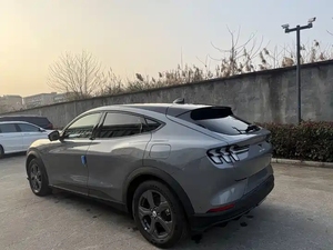 Kit carrosserie diffuseur de pare-chocs arrière en fibre de carbone pour SUV Ford <span class=keywords><strong>Mustang</strong></span> R-Like 2023 250-300 ch, toit ouvrant panoramique, sièges en cuir pour conduite à gauche - Product Image 3