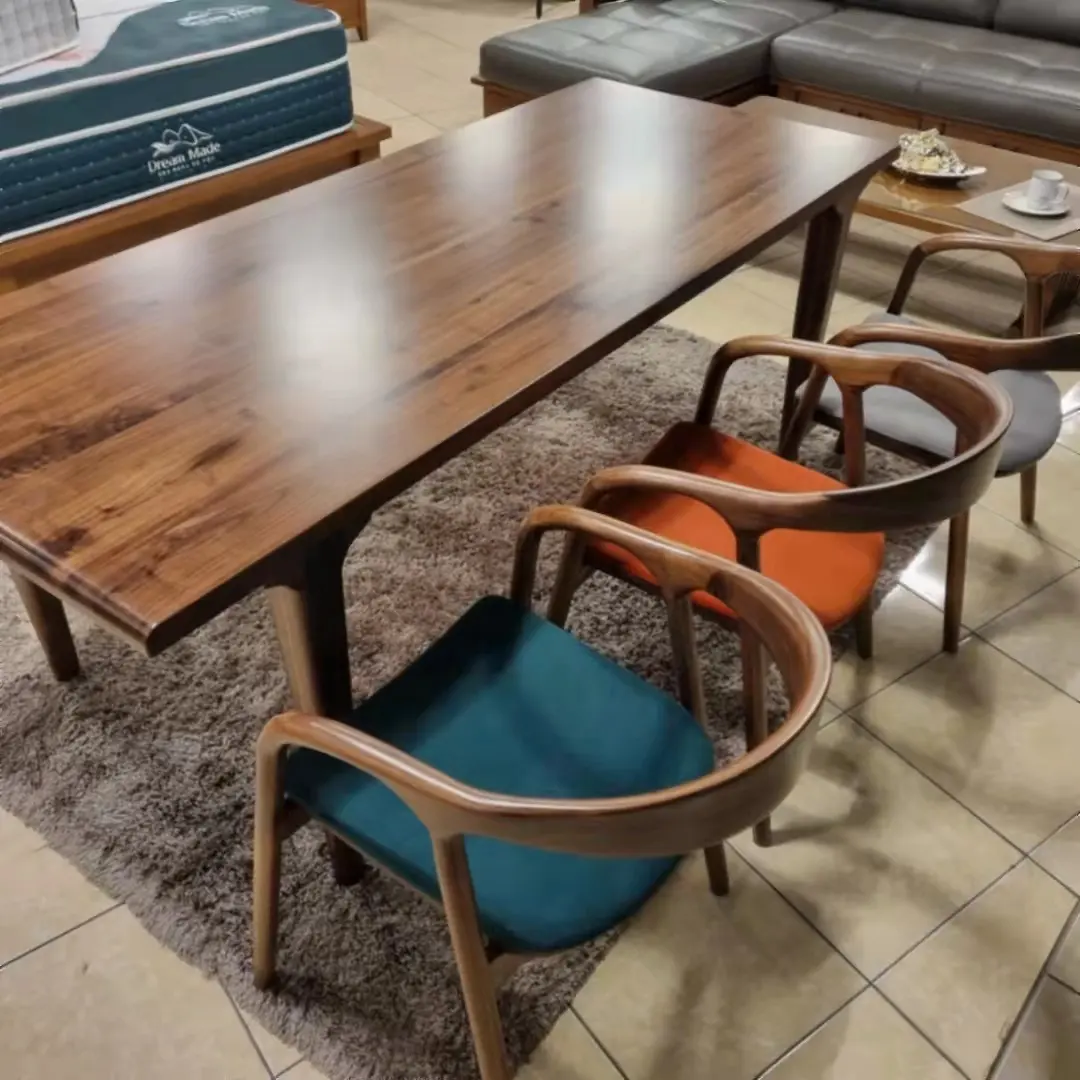 Noz preta mesa de jantar e cadeiras conjunto 2021 novo design atacado oem estilo personalizado