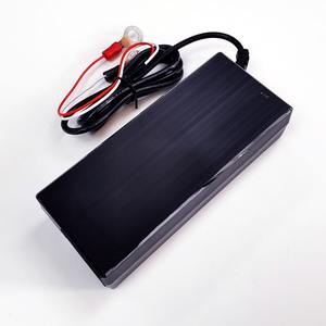 Chargeur de batterie portable 90W 3S 9V 9.6V Chargeur de batterie de bureau DC 10.8V/10.95V 6a pour scooters électriques Batterie LiFePO4 - Product Image 1