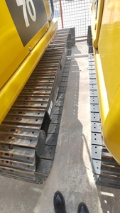 Montacargas Komatsu 70 de Primera Calidad, 7 Toneladas, 90% Nuevo, Original, con EPA, CE, Montacargas Agrícola Usado de 7 Toneladas - Product Image 3