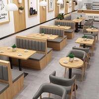 Ensemble de meubles de restaurant commercial traditionnel sur mesure, plateau de table en contreplaqué et placage de bois, chaises en fer et PU pour café, hôtel, salle à manger
