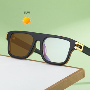 Gafas <span class=keywords><strong>de</strong></span> Sol Partagas <span class=keywords><strong>de</strong></span> Diseño con Logotipo Personalizado, Cuadradas, Fotocromáticas, Anti Luz Azul, UV400, para Hombre y Mujer - Product Image 4