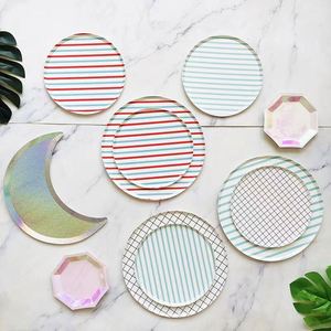 Ensemble d'assiettes jetables à rayures en forme de lune pour fournitures de fête et vaisselle - Product Image 1