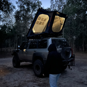 Tente de toit rigide SAN HIMA Slimline légère 73 kg 138 mm avec charge USB, conduit de climatisation et éclairage LED pour SUV, Jeep, 4x4 - Product Image 6