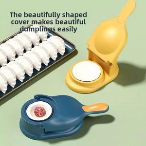 Accessoires de cuisine 2-en-1 : Appareil entièrement automatique pour la fabrication de pâtes à raviolis et moules manuels pour la maison - Product Image 2