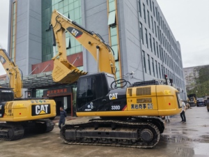 Engins de chantier d'occasion Cat330d hydraulique Cat330D Cat330d, pelleteuse d'occasion en stock - Product Image 3