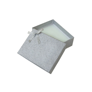 Boîte haut de gamme en carton argenté scintillant avec couvercle et <span class=keywords><strong>base</strong></span>, logo personnalisé, gaufrage, ruban et nœud bronzés, pour la vente au détail et les cadeaux - Product Image 5