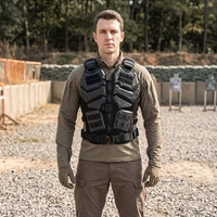 Gilet de protection utilitaire à coque rigide personnalisé, sangles réglables, fermeture éclair avant, anneaux en D pour le paintball, la randonnée, l'équipement tactique extérieur