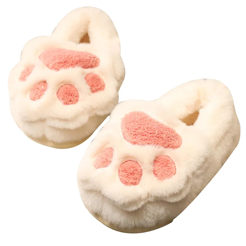 Hot selling winter home warm slipperys cute cat claw soft women plush slippers in bulk