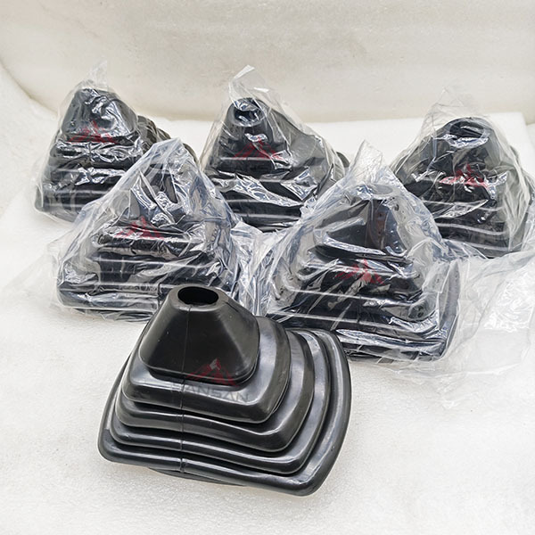 Factory Price 320B 320C 320D R220LC-9S R300LC-9S R210LC-9 Excavator Joystick Dust Boot Dustproof Cover