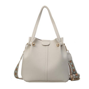 Bolso de Hombro Cruzado Retro de Piel Sintética para Hombre, de Gran Capacidad, Venta Caliente al por Mayor - Product Image 6