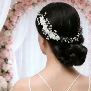 Accessorio per Capelli da <span class=keywords><strong>Sposa</strong></span> Fatto a Mano con Fiore di Perle e Strass, <span class=keywords><strong>Elegante</strong></span> e Lussuoso, per Acconciature Raccogliate - Product Image 6