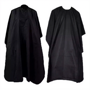 Capa Profesional Negra Impermeable para Cortar el Cabello, Ajustable, para Salón de Belleza y Barbería, 100% Poliéster para Adultos - Product Image 4