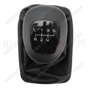 หัวเกียร์หนัง Mercedes-Benz W202 แบบ 5 สปีด ดีไซน์ตามหลักสรีรศาสตร์ สำหรับเกียร์ธรรมดา - Product Image 1