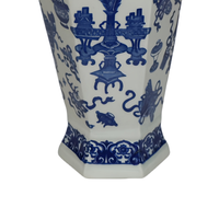 Vase hexagonal à couvercle bleu et blanc peint à la main pour l'arrangement floral