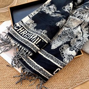 Écharpe de Luxe 65*180 cm pour Femme de Grandes Marques, Vente en Gros, Design Classique, Douce et Chaude pour l'Hiver - Product Image 3