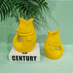 <span class=keywords><strong>Pichet</strong></span> de style moderne en gros de qualité Guggle <span class=keywords><strong>Vase</strong></span> en forme de poisson en porcelaine en céramique pour pot de table à la maison - Product Image 4