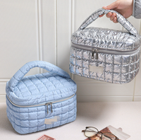 Sac fourre-tout matelassé à motif carré poli, grande capacité avec compartiments, sac de maquillage portable