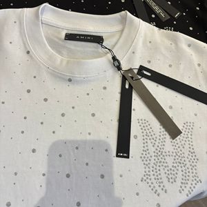 T-shirt da uomo AMI best-seller a maniche corte, alla moda, con stampa all-over e girocollo, in puro cotone, abbigliamento da uomo di marca - Product Image 6