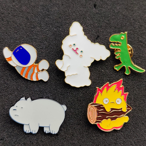 Hot Bán Đen Mèo Phim Hoạt Hình Sáng Tạo Động Vật Men Nickel Mạ Kẽm Hợp Kim Hat Pin Kim Loại Thủ Công Mỹ Nghệ Ve Áo Pin Cho Quà Tặng - Product Image 1