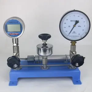 New Arrival Calibrated Hand Pump 100 Bar Popular Pneumatic Calibrator Pressure Gauge Calibration Machine