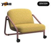 Fauteuil confortable en tissu doux sur roulettes avec structure en acier, siège portable pour les espaces publics et le salon à domicile