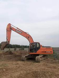 Doosan DX225 Pelle sur chenilles d'occasion de haute qualité en bon état avec moteur Kubota et composants PLC - Product Image 2