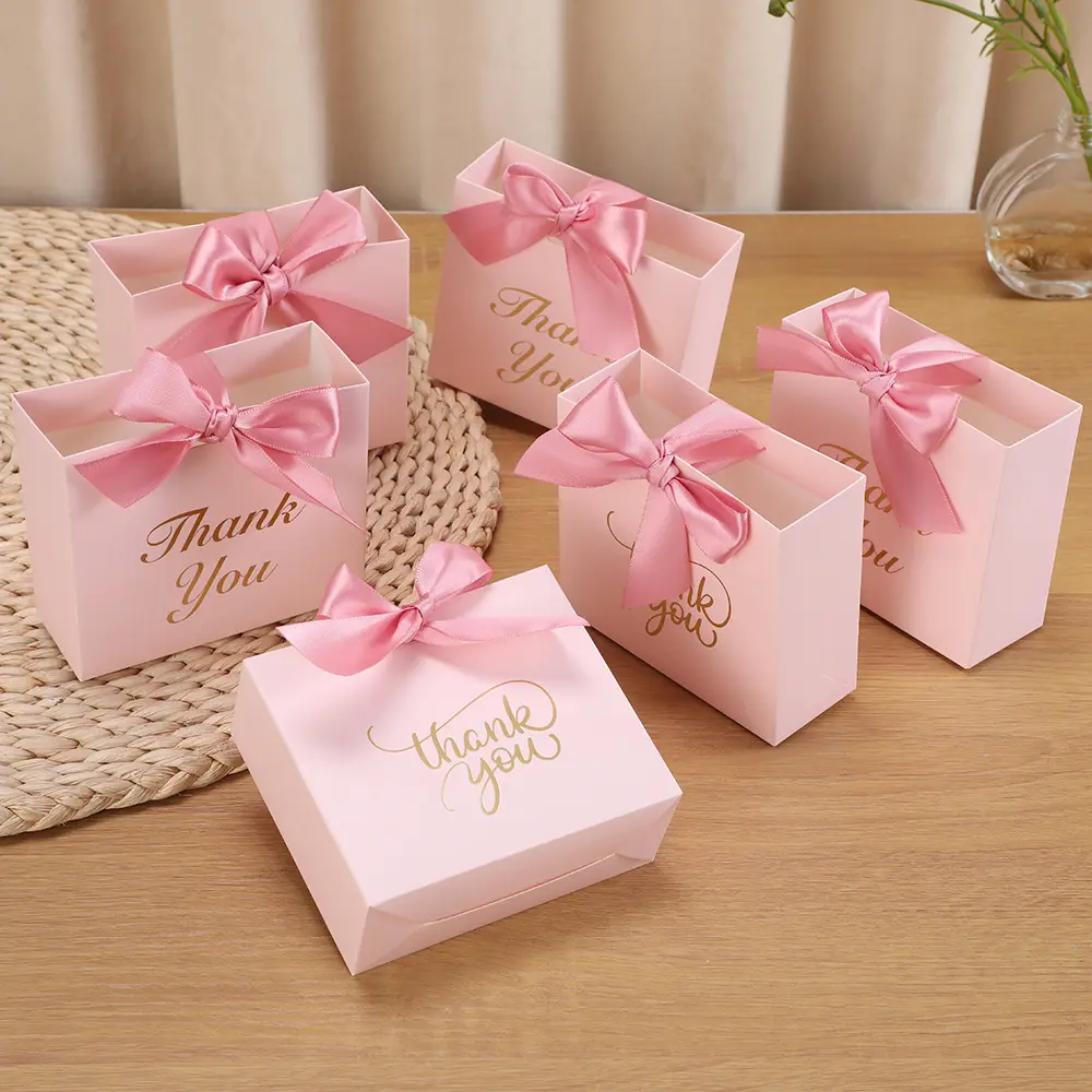 Custom Luxury Magnetic Gift Bag Packaging Paper Box Chocolate Candy Box Packaging Paper Gift Boxes